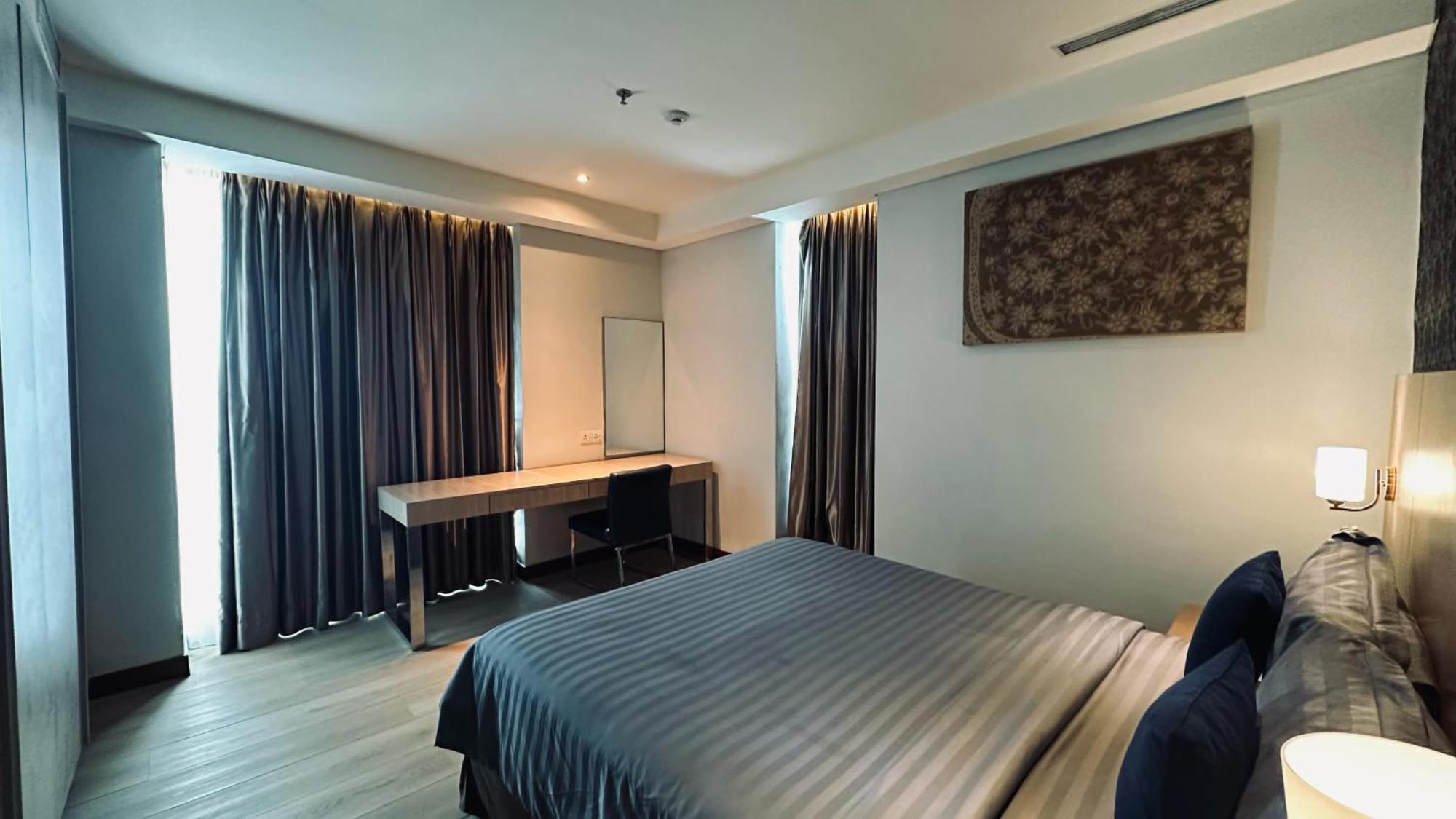 The H Tower Rasuna Suites Kuningan Jakarta By Villaloka Exteriör bild