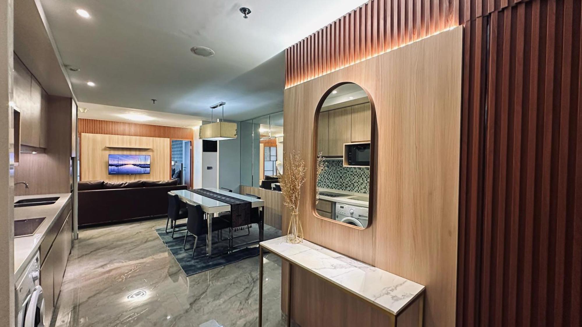 The H Tower Rasuna Suites Kuningan Jakarta By Villaloka Exteriör bild